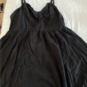 Women’s Plus Size Elegant Black Sleeveless Dress